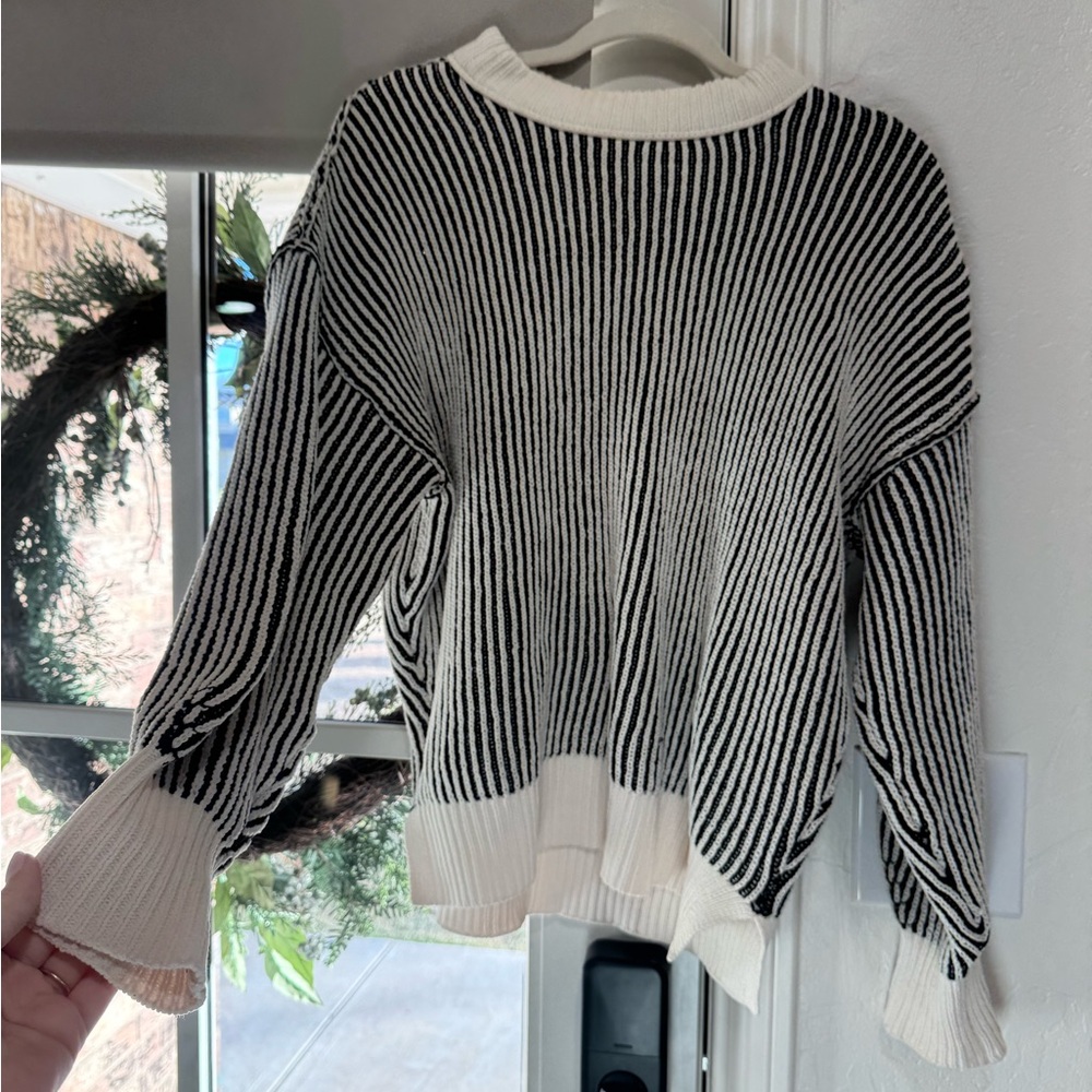 AERIE Striped Black and White Sweater